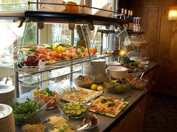 Allee Hotel Καρλσρούη Εξωτερικό φωτογραφία