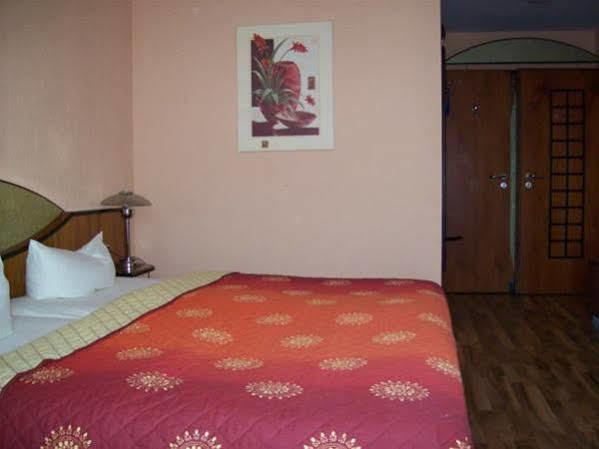 Allee Hotel Καρλσρούη Εξωτερικό φωτογραφία